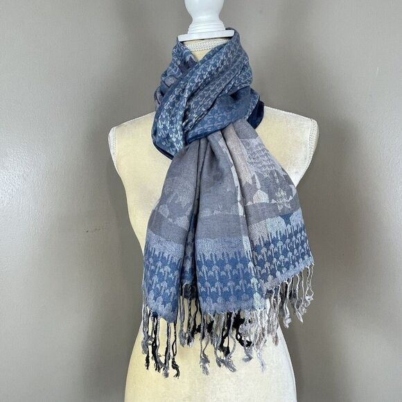 Unisex Multicolored Plaid Acrylic Fringe Scarf  33” x 28” Cotton/Viscose - Picture 6 of 15